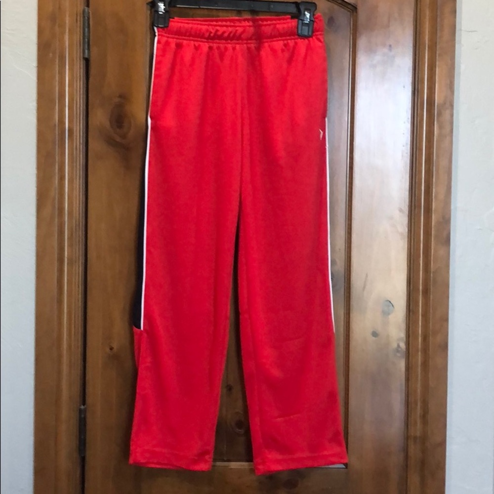 Boys Old Navy athletic pants